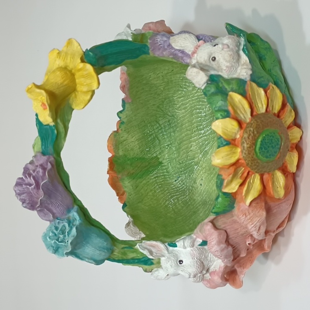 VTG Easter Bunny Flower Basket Resin #62156 Three Hands Corp 726674621562
